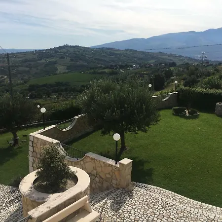 Clara * Corvara (Abruzzo)